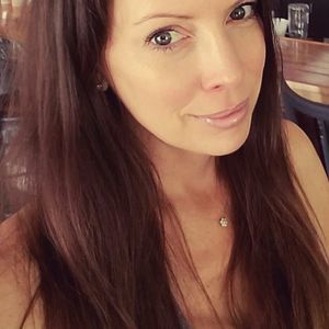 Meet your Posher, Carrie